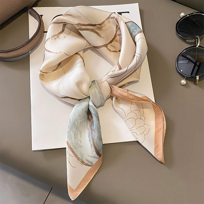 Luxury Bags Quality - Bufanda cuadrada de seda satinada con