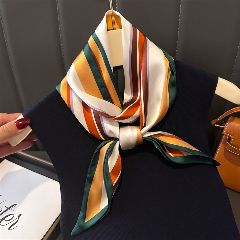 Nueva bufanda de seda de sarga - Luxury Bags Sell reseña y precio